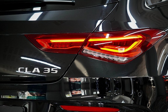 Mercedes-Benz CLA35 11 of 21