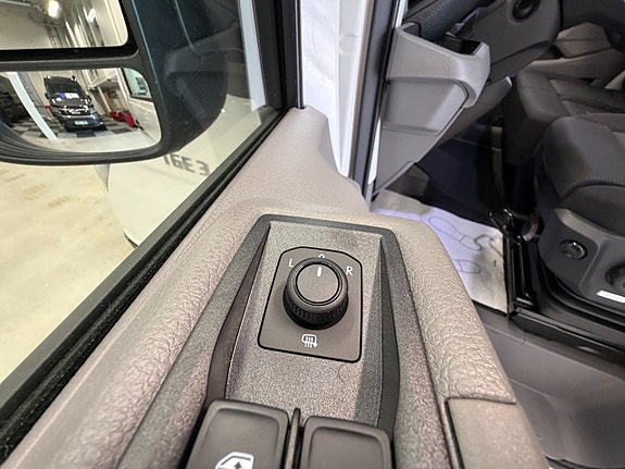 Volkswagen Crafter 18 of 28