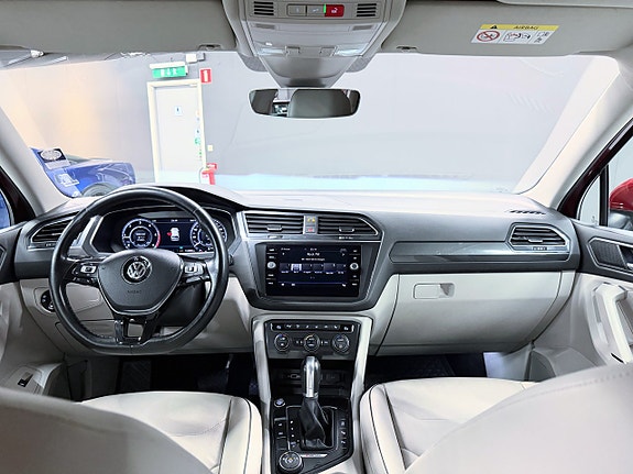 Volkswagen Tiguan Allspace 2 of 29