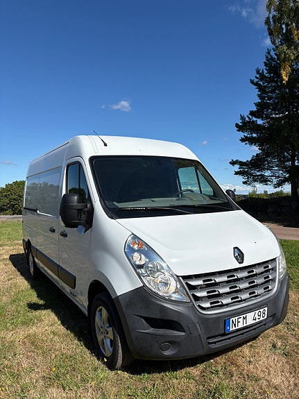 Renault Master 2 of 5
