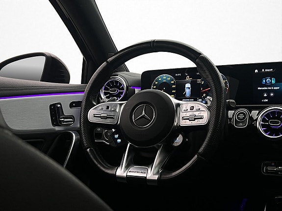 Mercedes-Benz A35 19 of 30