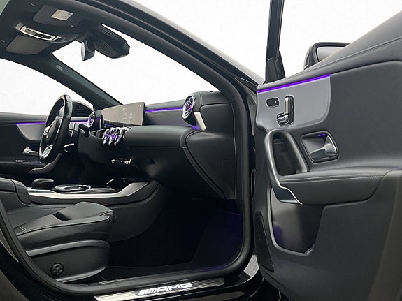 Mercedes-Benz A35 15 of 30