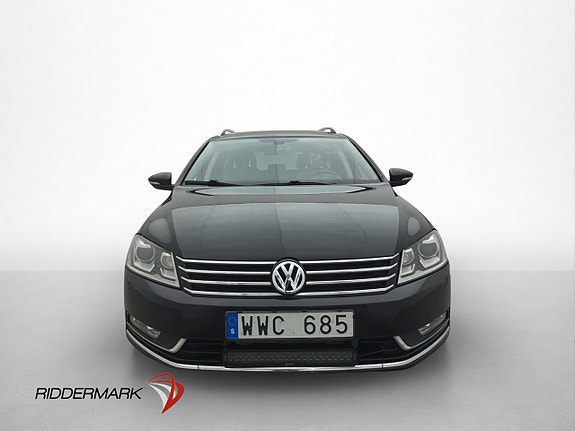 Volkswagen Passat 2 of 30