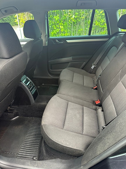 Skoda Superb 5 of 7