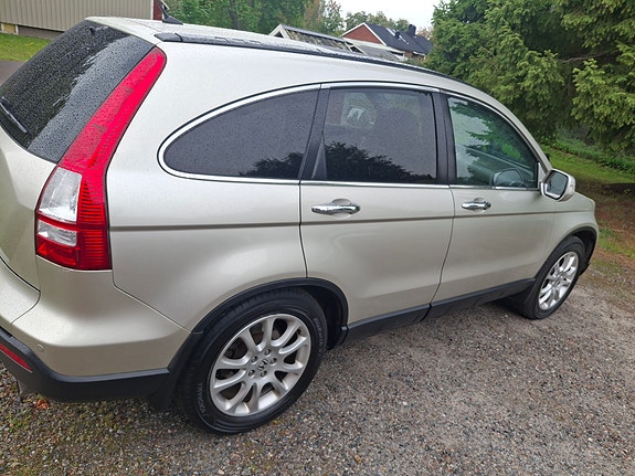 Honda CR-V 10 of 11