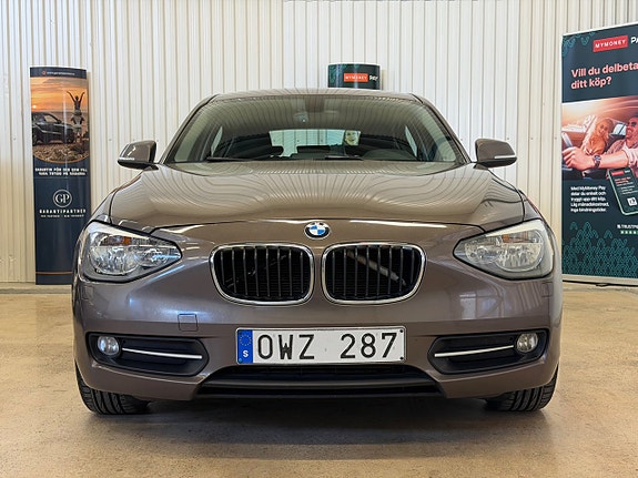 BMW 118d 3 of 15