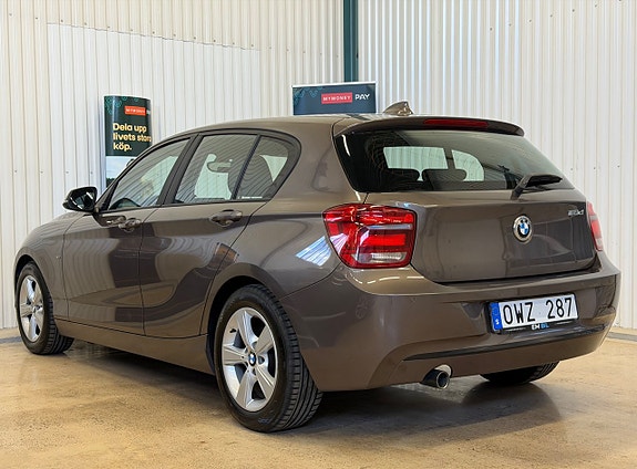 BMW 118d 5 of 15