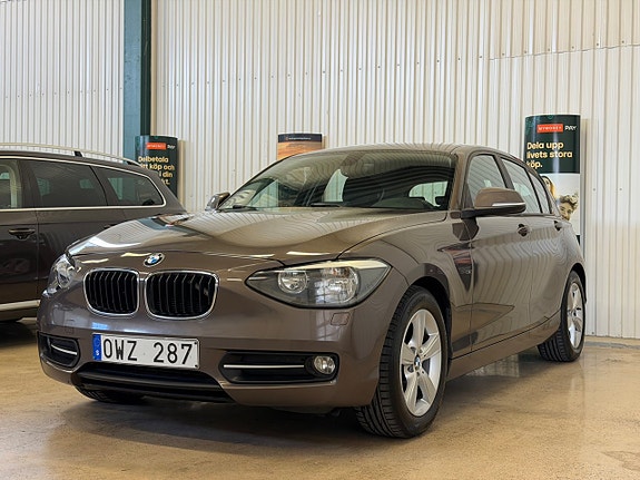 BMW 118d 4 of 15