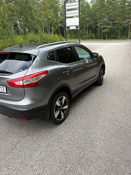Nissan Qashqai 4 of 10