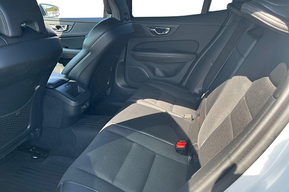 Volvo S60 22 of 24
