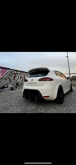 Seat Leon 2 of 4