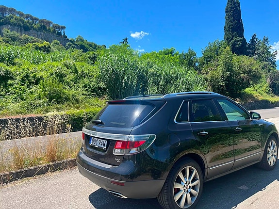 Saab 9-4X 2 of 4