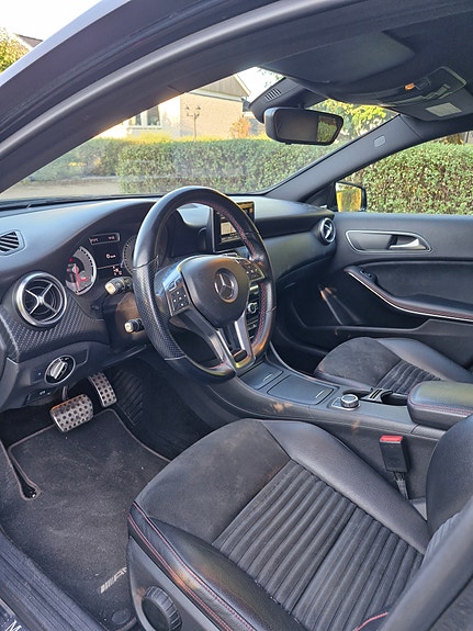 Mercedes-Benz A200 7 of 10