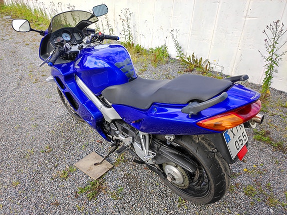 Honda VFR800FI 6 of 12