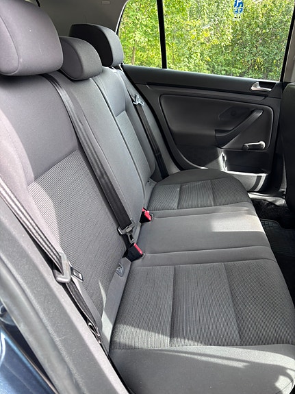 Volkswagen Golf V 9 of 10