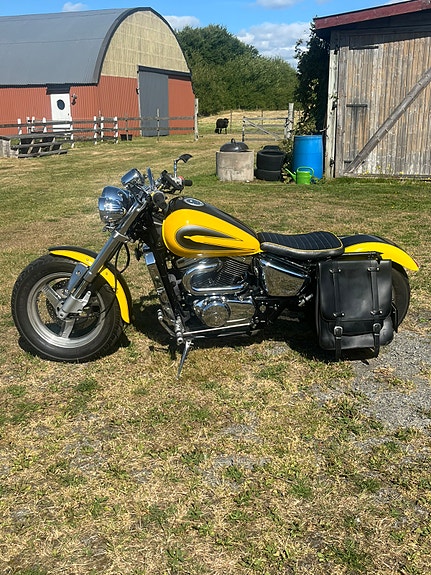 Suzuki VZ800 Marauder 8 of 8