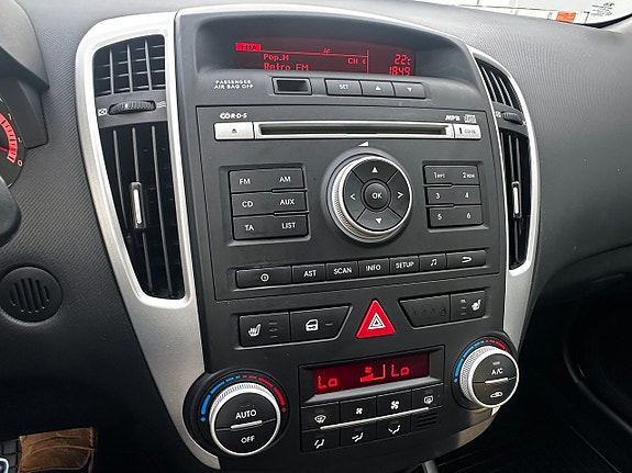 Kia Ceed 11 of 14