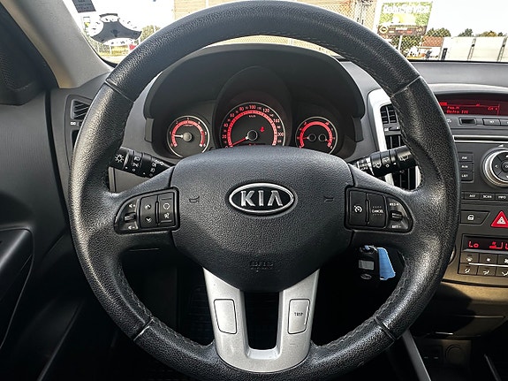 Kia Ceed 7 of 14