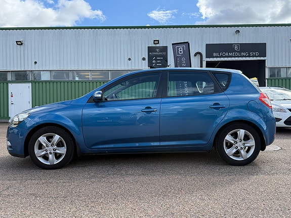 Kia Ceed 5 of 18