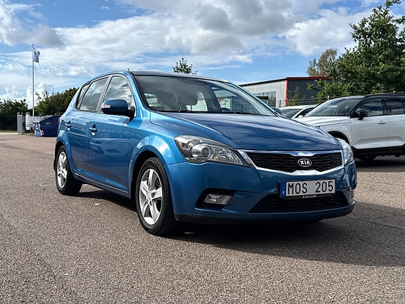 Kia Ceed 2 of 18