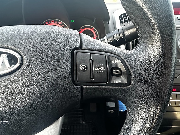 Kia Ceed 10 of 14