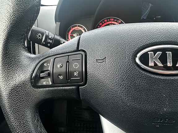Kia Ceed 9 of 14
