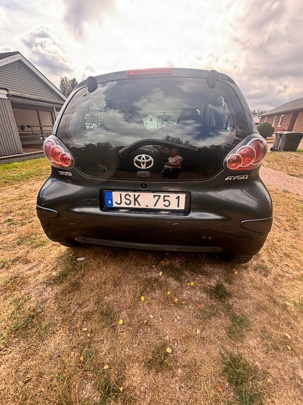 Toyota Aygo 11 of 14