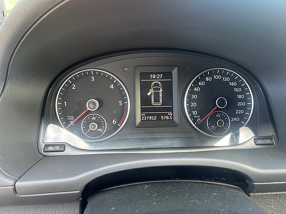 Volkswagen Caddy Cross 10 of 10