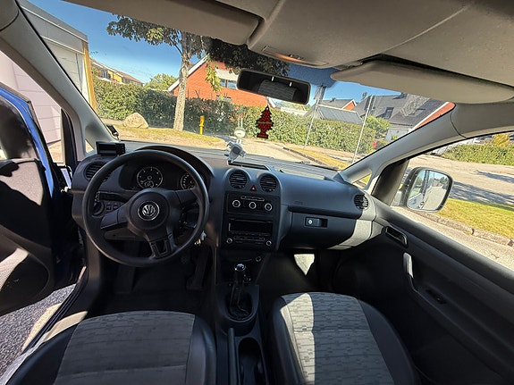 Volkswagen Caddy Maxi 5 of 5