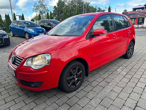 Volkswagen Polo 13 of 13