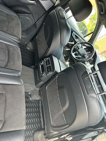 Audi Q7 9 of 10
