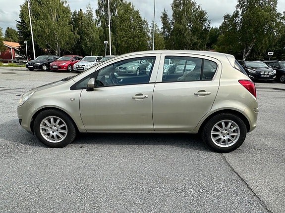 Opel Corsa 3 of 12