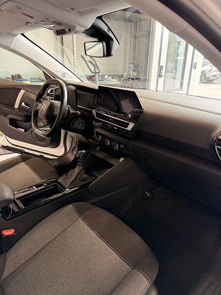 Citroen C4 9 of 10