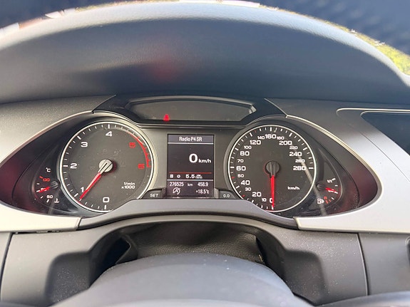 Audi A4 11 of 14