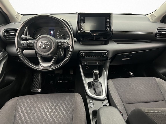 Toyota Yaris 10 of 25