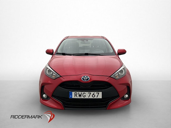 Toyota Yaris 2 of 25