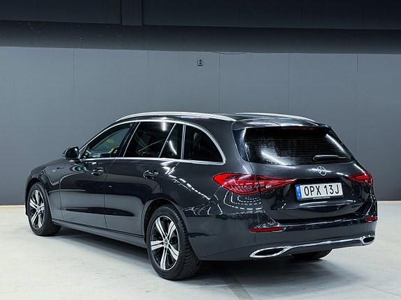 Mercedes-Benz C200 10 of 21