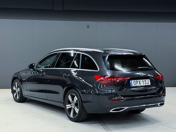 Mercedes-Benz C200 6 of 21