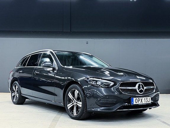 Mercedes-Benz C200 8 of 21
