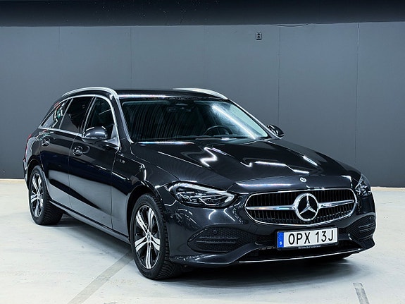 Mercedes-Benz C200 16 of 21