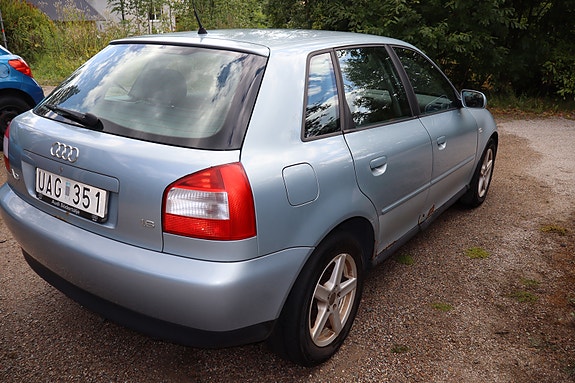 Audi A3 3 of 9