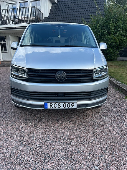 Volkswagen Multivan 3 of 13