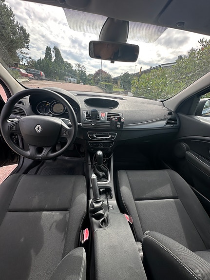 Renault Megane III 12 of 15