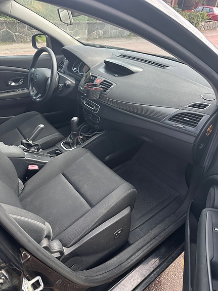 Renault Megane III 13 of 15