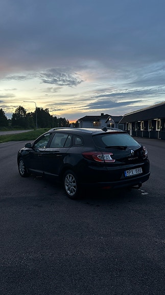 Renault Megane III 4 of 15
