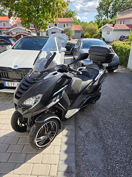 Peugeot METROPOLIS 7 of 9