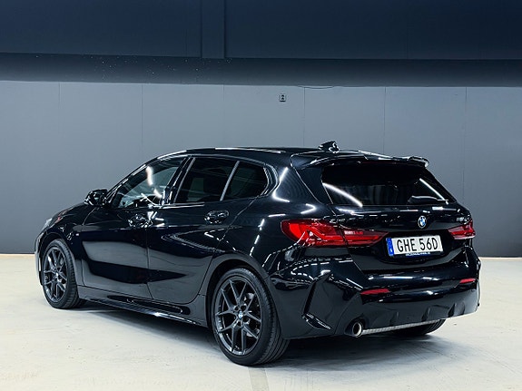 BMW 118i 6 of 30