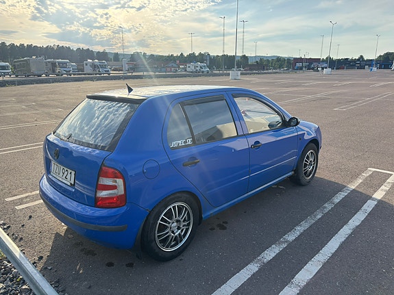 Skoda Fabia 3 of 9