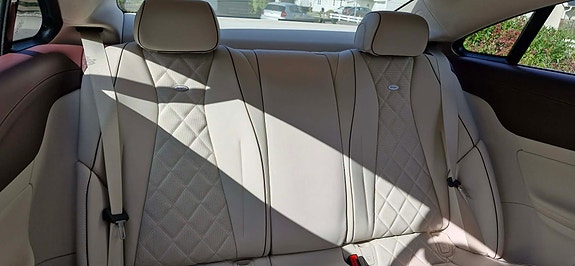 Mercedes-Benz E220 d 9 of 9