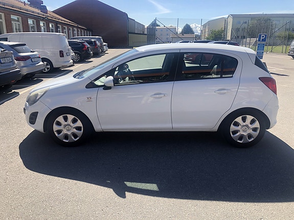 Opel Corsa 4 of 8